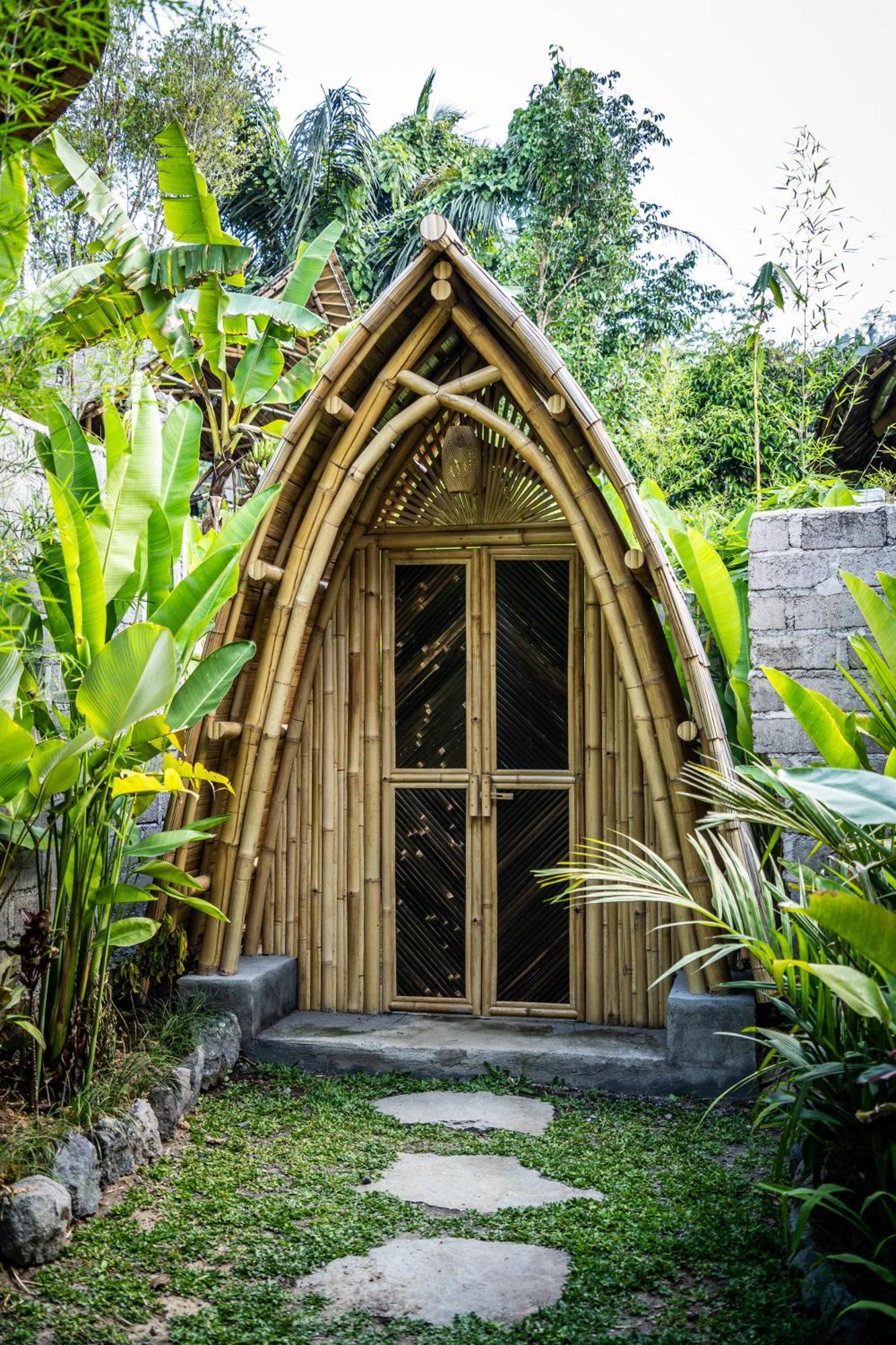 Вілла Eco Bamboo Island Bali - Bamboo House #3 Selat Екстер'єр фото